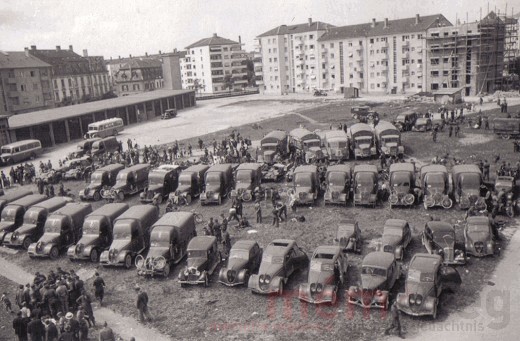 Fahrzeuge der französischen Armee in Biel, Juni 1940