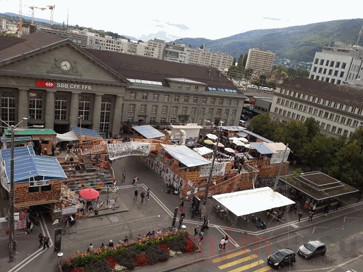 La sculpture Robert Walser à Bienne, en 2019