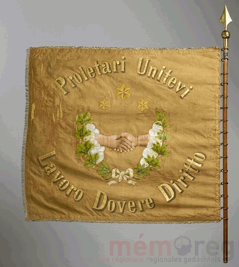 Fahne der italienischen Maurer und Handlanger, um 1896