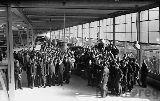 Belegschaft der GM in Biel, 1936