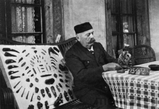 Carl Irlet (1845-1926), collectionneur de trouvailles archéologiques