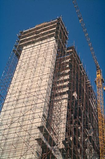 Le Palais des Congrès en construction, Bienne, vers 1964