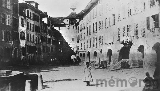 Obergasse mit dem Obertor, Biel, um 1870