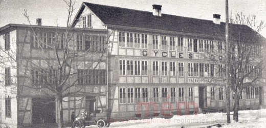 Gebäude der Velosfabrik COSMOS im Madretsch, um 1900